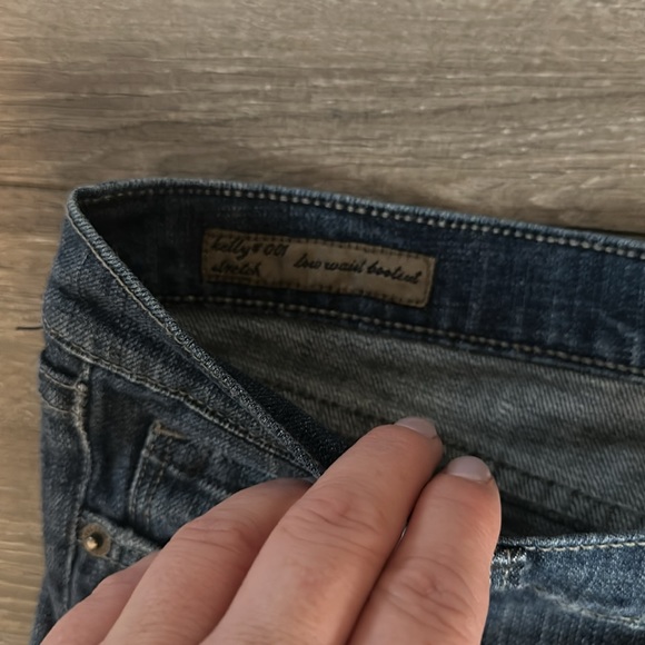 Citizens of Humanity kelly#001 low waist bootcut jeans size 28 - Picture 3 of 12